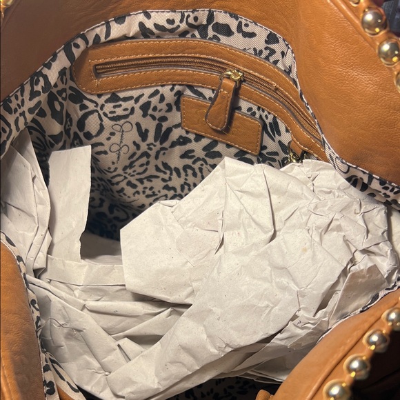 NWT Jessica Simpson Brown Tote with Gold Accents - Picture 7 of 9